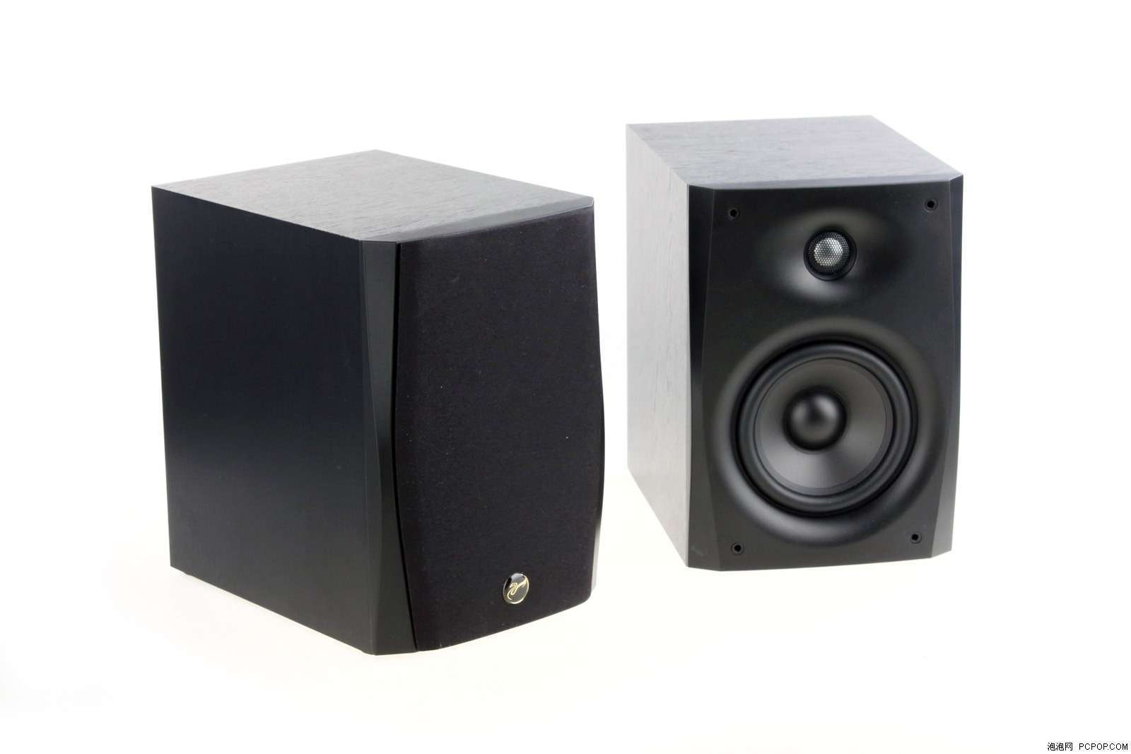 Buy Swans D1080-IV 2.0 Bookshelf Speakers at HiFiNage in India with warranty.
