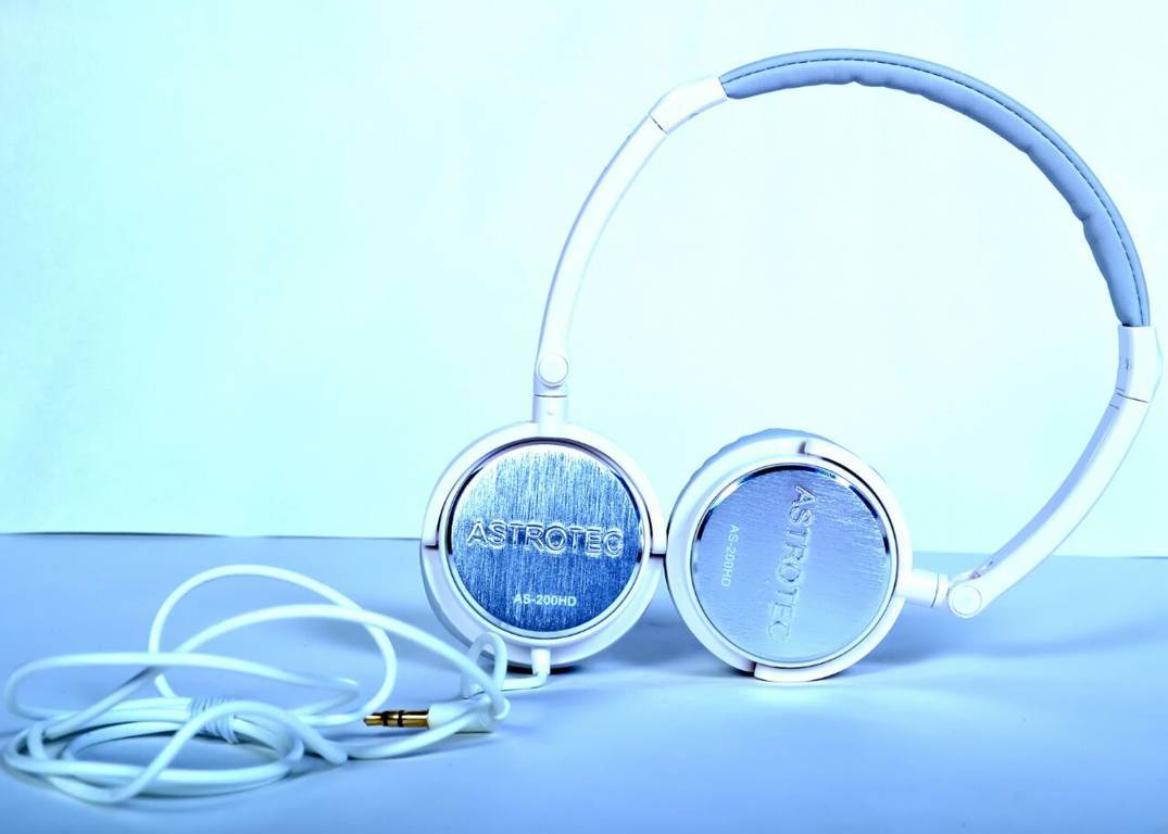 Buy Astrotec AS-200HD On Ear Headphone at HiFiNage in India with warranty.