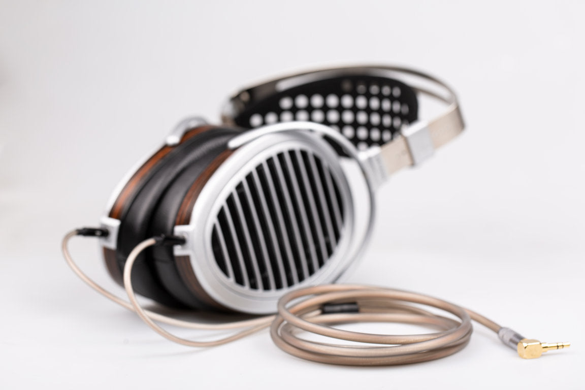 Buy HIFIMAN HE1000SE Over Ear Headphone at HiFiNage in India with warranty.