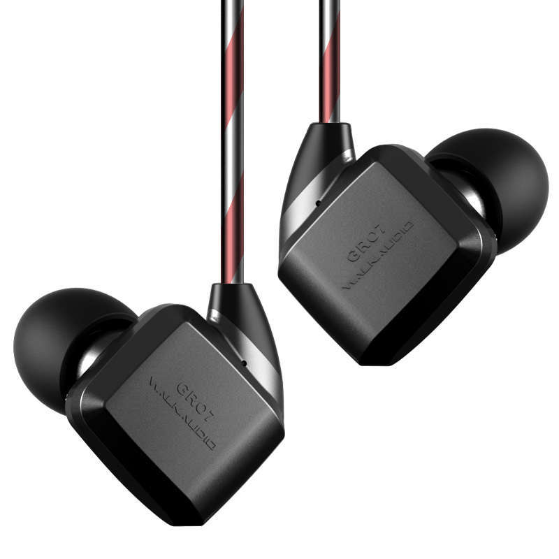 Buy VSONIC GR07 Bass Earphone at HiFiNage in India with warranty.