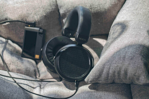 Buy HIFIMAN HE400i (2020 Version) Over Ear Headphones at HiFiNage in India with warranty.